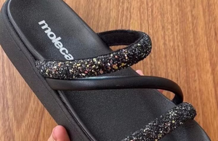 Sapatos Com Brilho – Tendência Primavera Verão 2025